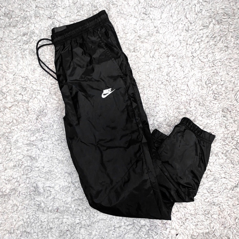 Nike windbreaker sweatpants